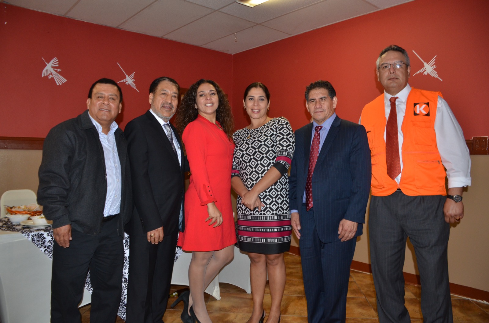 Líderes comunitarios peruanos en el exterior